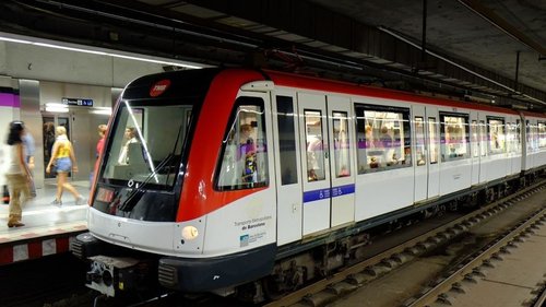  metro-hola-barcelona-transport-lignes-tmb