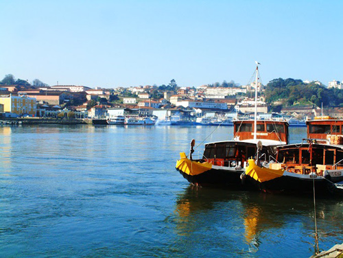  porto-circuit-en-bateau-et-en-bus-a-arrets-multiples